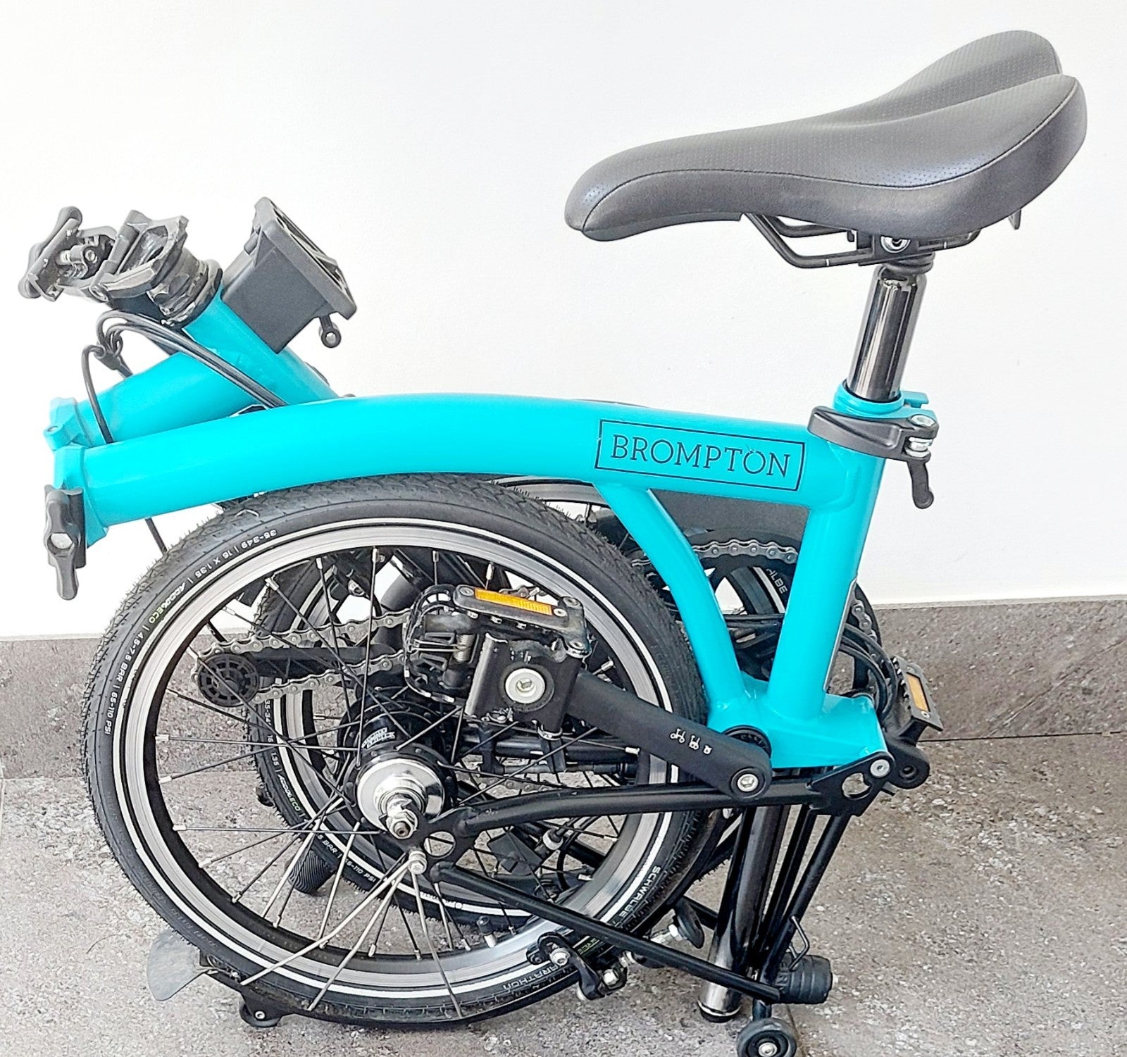 Turquoise Blue 2017 M6L 6-speed Brompton Black Edition + Ortlieb Bag + Toolkit