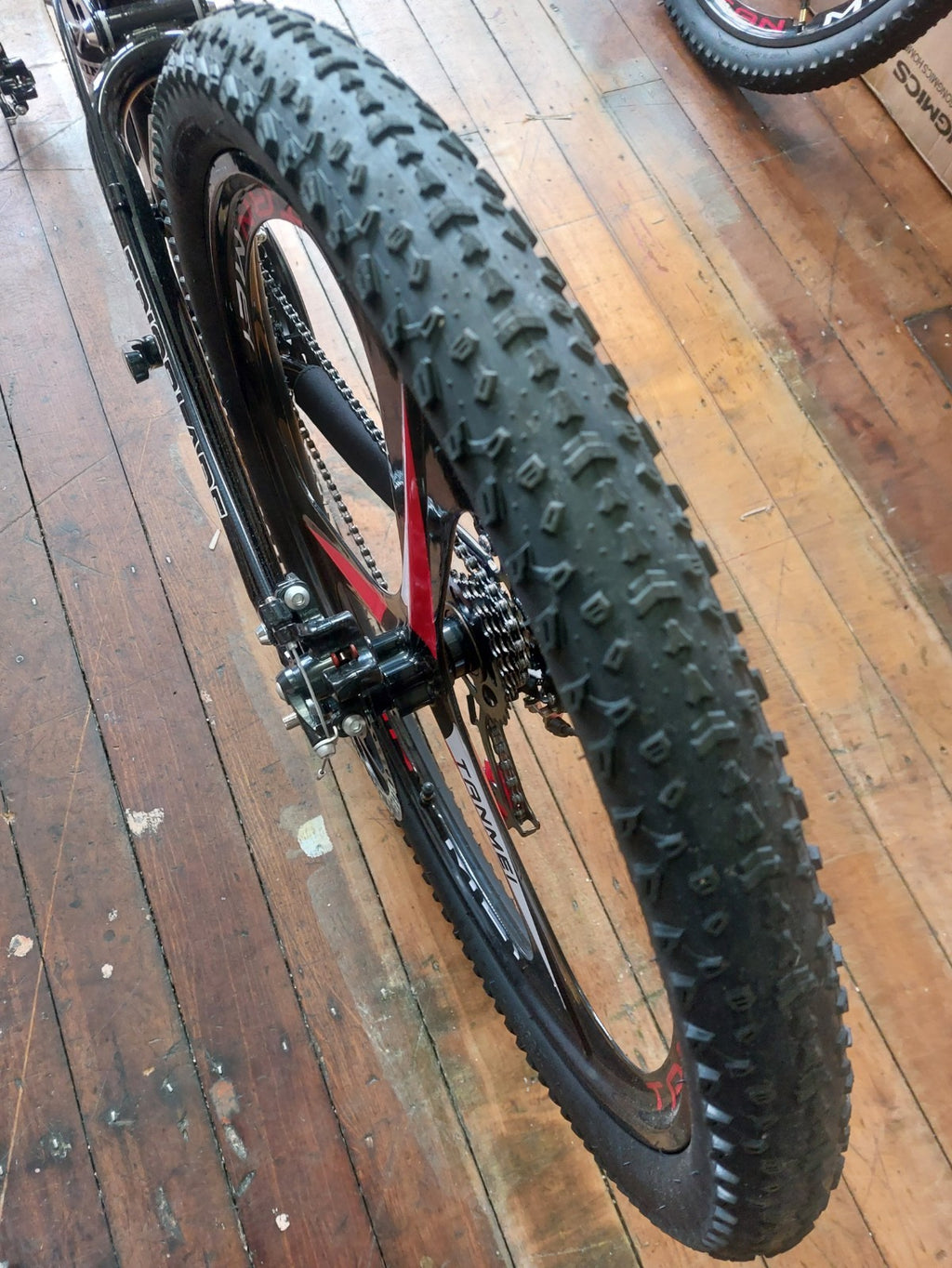 MINOR MARKS TO FRAME! 26 Inch Folding Mountain Bike 21-Speed Foldable Bicycle