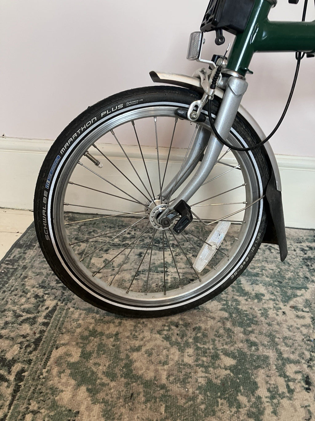 Brompton M3R folding bicycle in Racing Green - Light Leisure Used