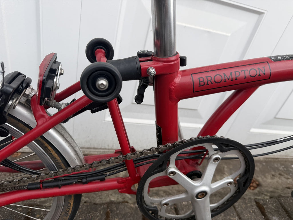 Brompton C Line M6L (6 Speed) folding bicycle - RED 2021 Good Condition
