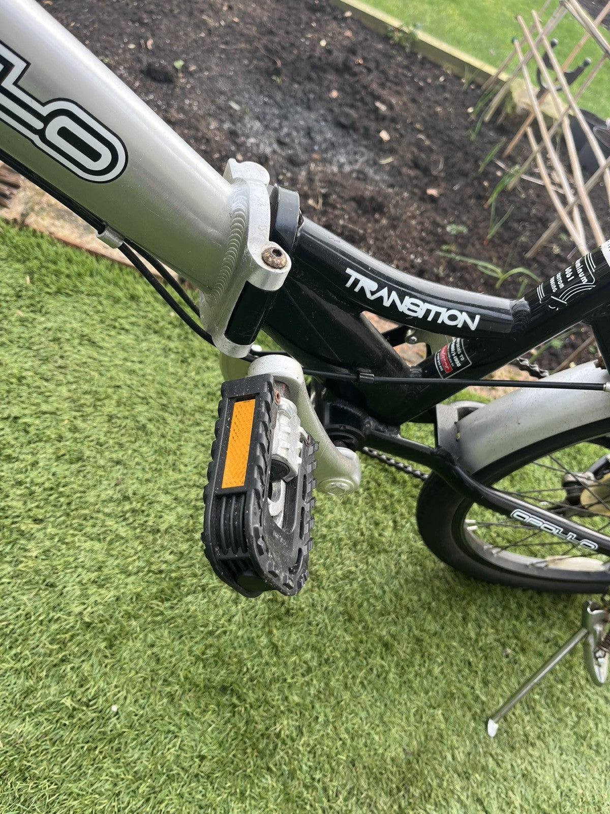 Apollo Transition folding bike / bicycle / camping / lightweight / Blackpool
