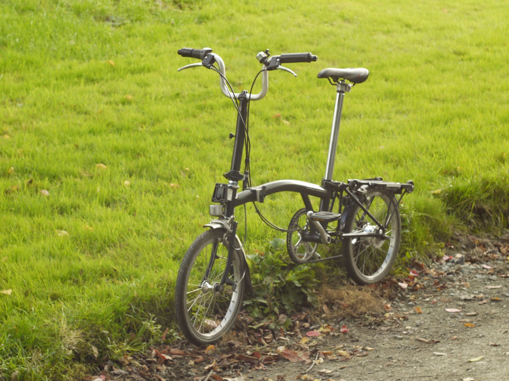 BROMPTON - A VERY RARE 16" WHEEL 8 SPEED BROMPTON