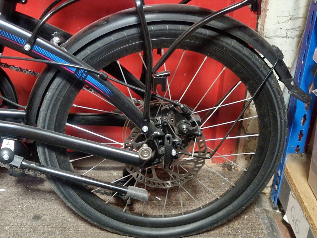 Tern Link B8 Folding Bike - Easy to Fold and Store, Ideal for Public Transport