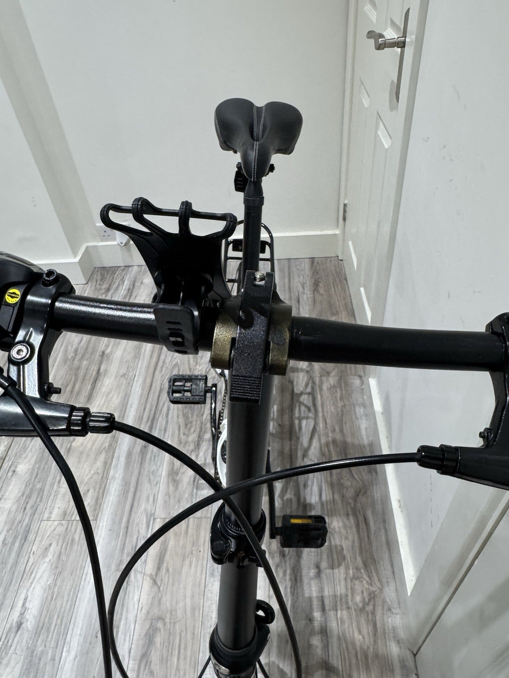 Ecosmo 20 Inch Light Weight Alloy Folding City Bike In Excellent Condition