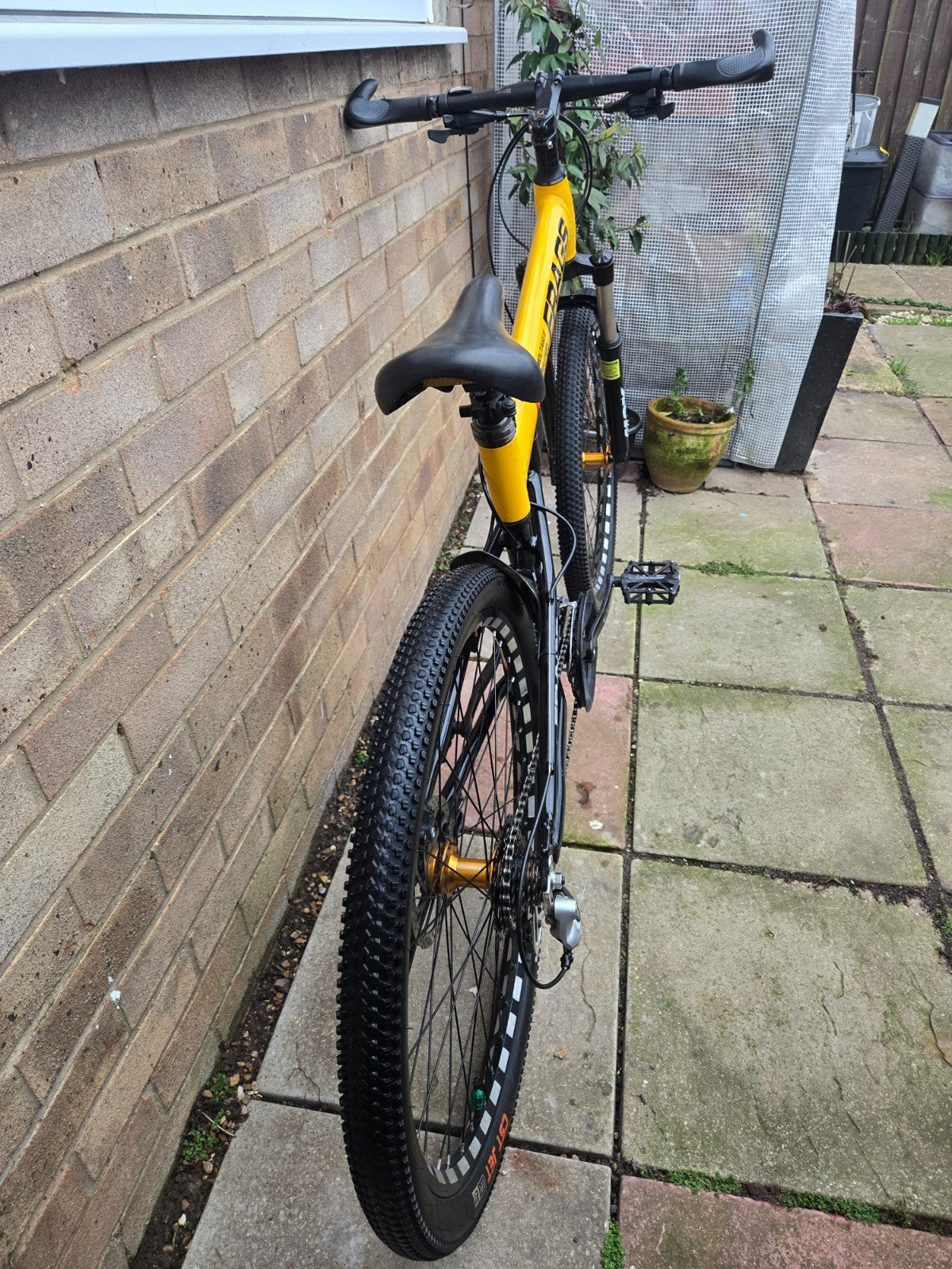 SERVICED Yellow/Black Frags F 18" Frame Folding Mountain Bike