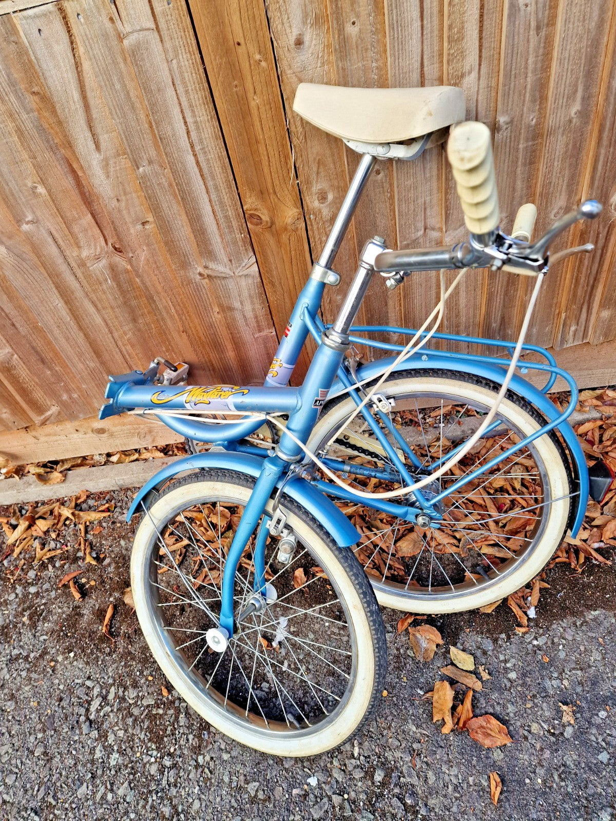vintage APOLLO WAYFARER  3 Vintage Folding BLUE Bike,3 speed 20’ wheels,PRISTINE