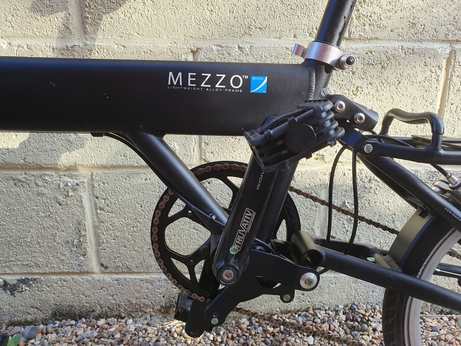 Mezzo D9  9-speed folding bicycle, black, very good condition, with carry bag.
