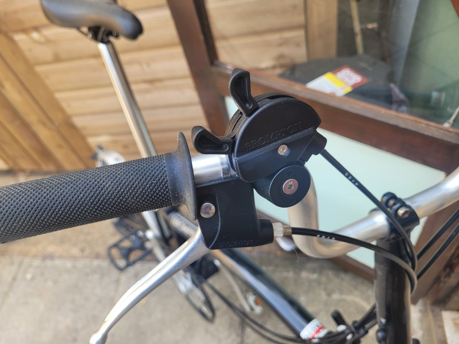 Brompton Folding Bike 16 in Black/Silver Mudguards Unisex Adults Caliper Brake
