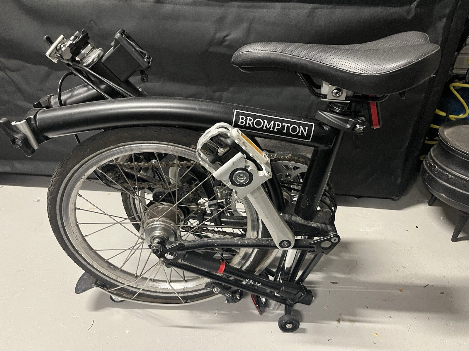 Brompton Folding Bike – Black – Excellent Working Order