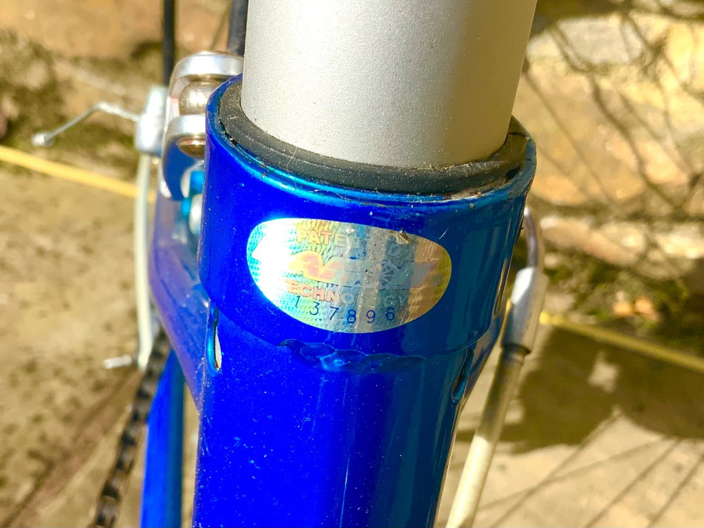 RIDGEBACK IMPULSE UNISEX FOLDING BIKE 10.8 Kg, 5 Speed Gripshift Shimano gears