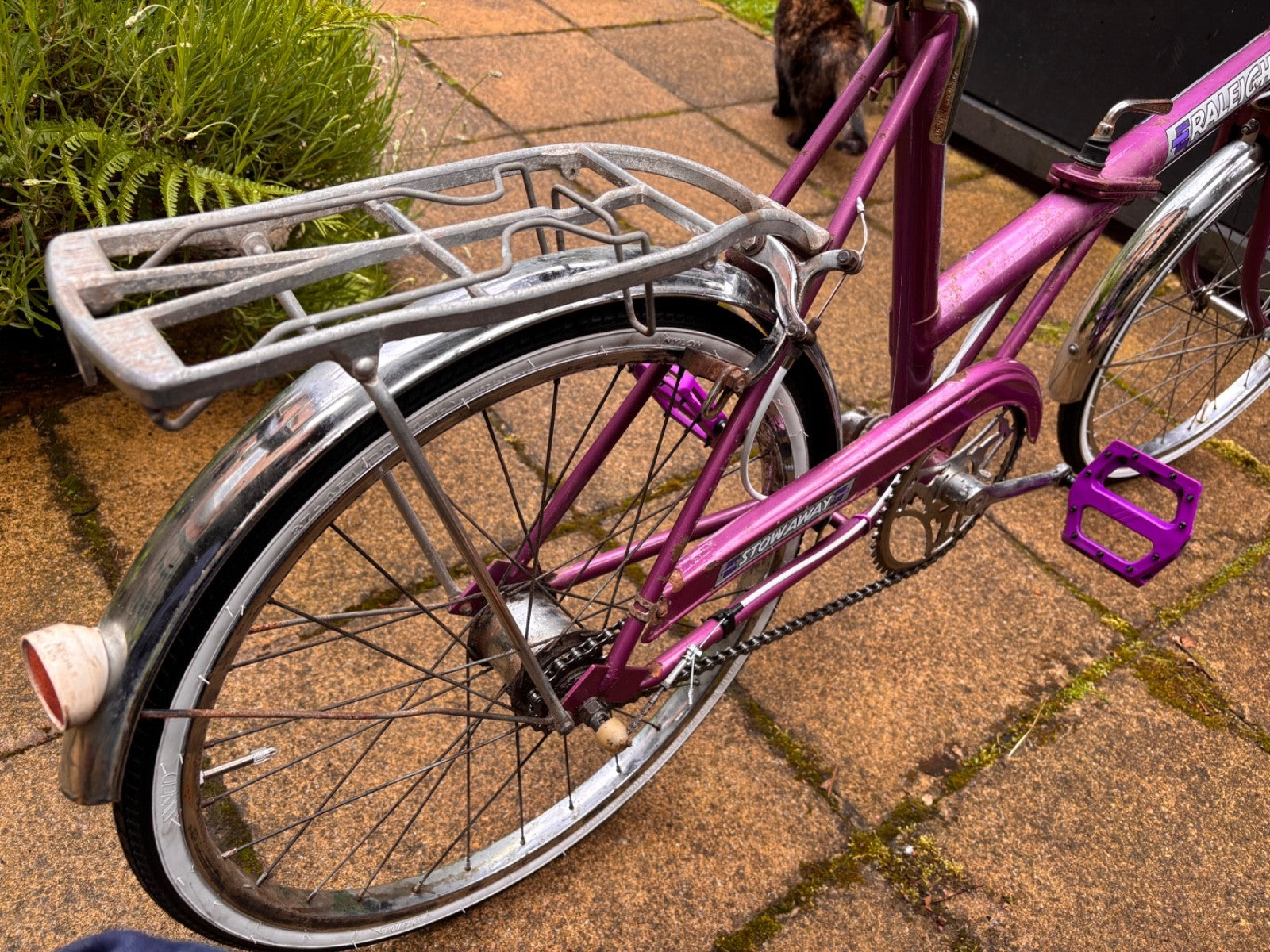 Vintage Classic Raleigh Stowaway Folding Bike –  Ready to Ride