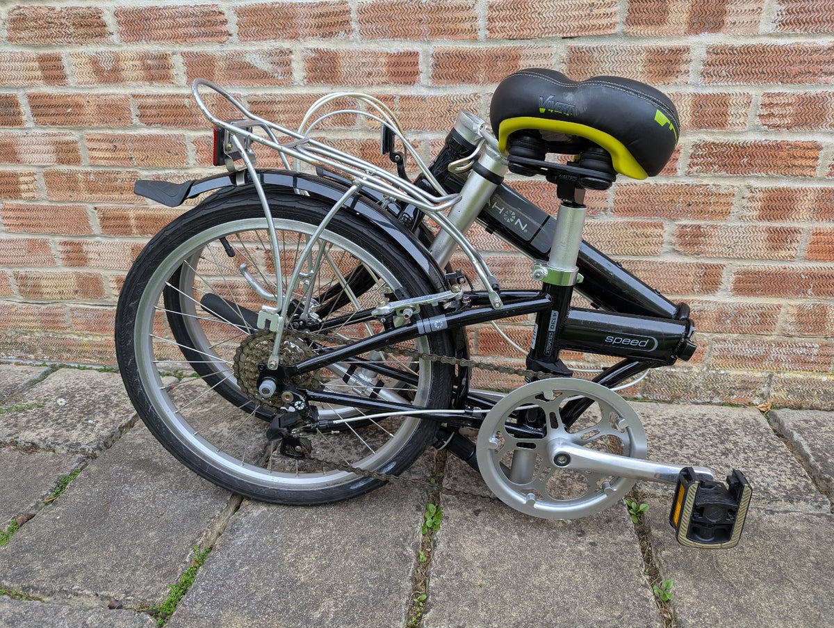 Dahon Speed D7 folding bike
