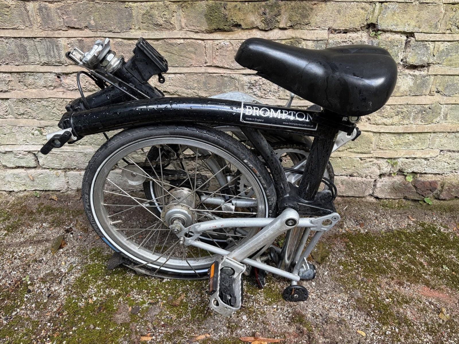 Brompton Folding Bike 16in 31cm Black/Silver Mudguards Reflectors Front Bag inc