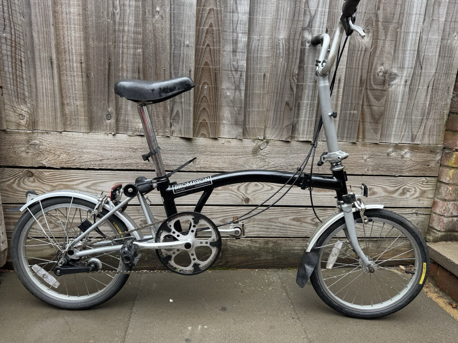 Brompton C Line ￼ 3 Speed STURMEY Archer  Black Fold Up Fully Serviced