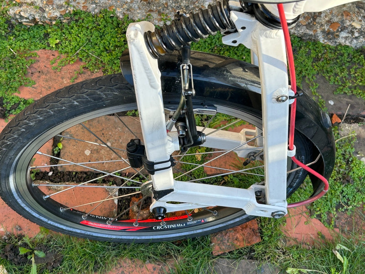 Birdy City mk2 folding bicycle - 8 speed shimano nexus hub gears. Great commuter