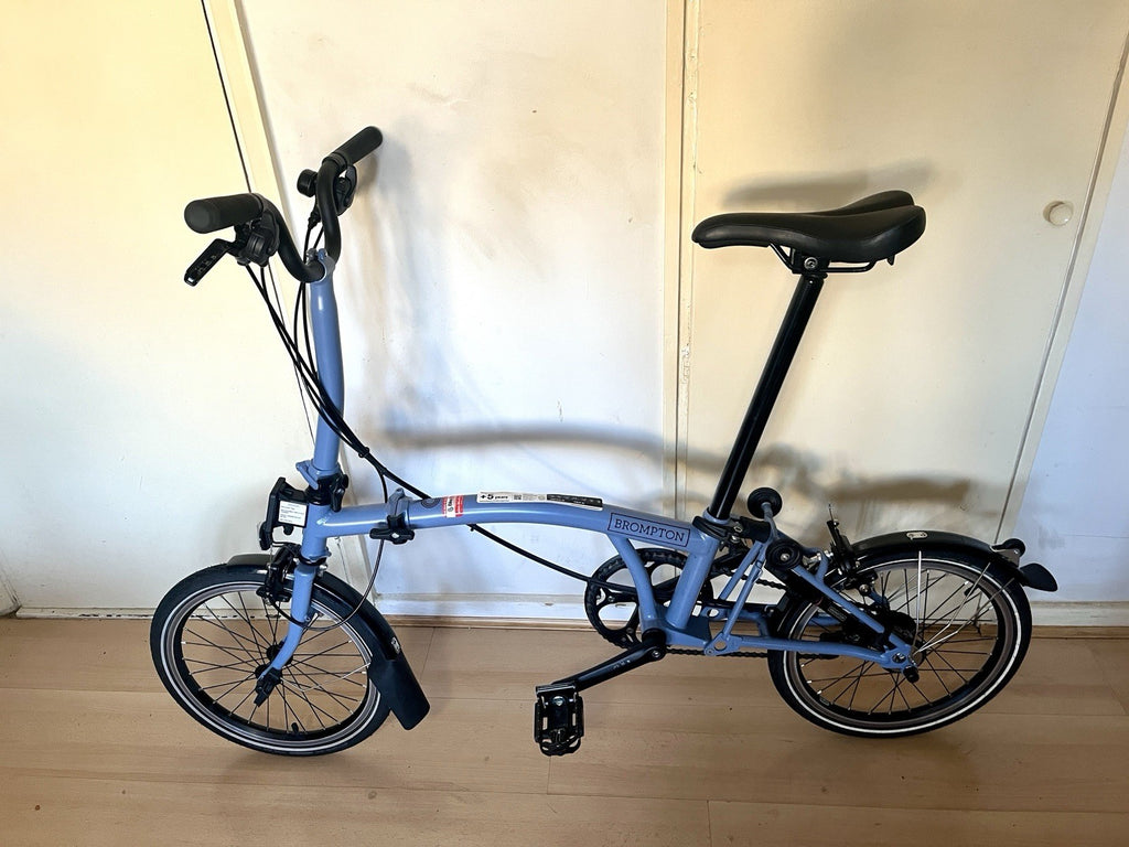 Brompton C Line Explore  6 speed, M Handlebar, Sky Blue - 2024 in EXC COND