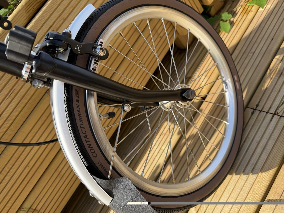 Brompton Folding Bike 6-Speed Black Excellent Used Condition