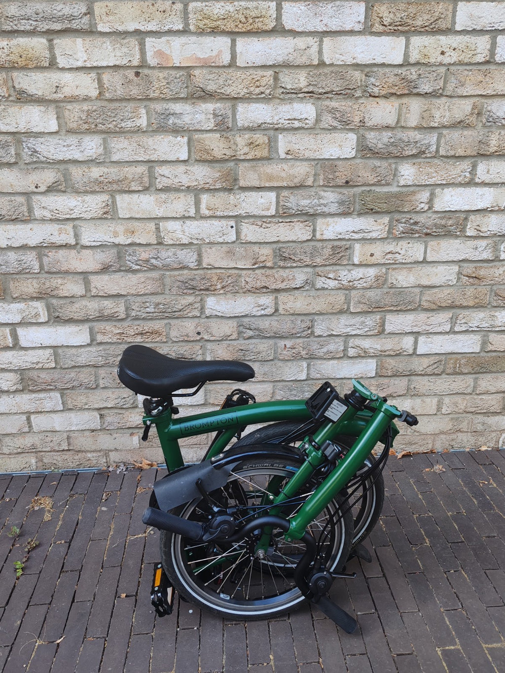 2025 Brompton C Line Explore 6 Speed Black Edition Racing Green Dynamo