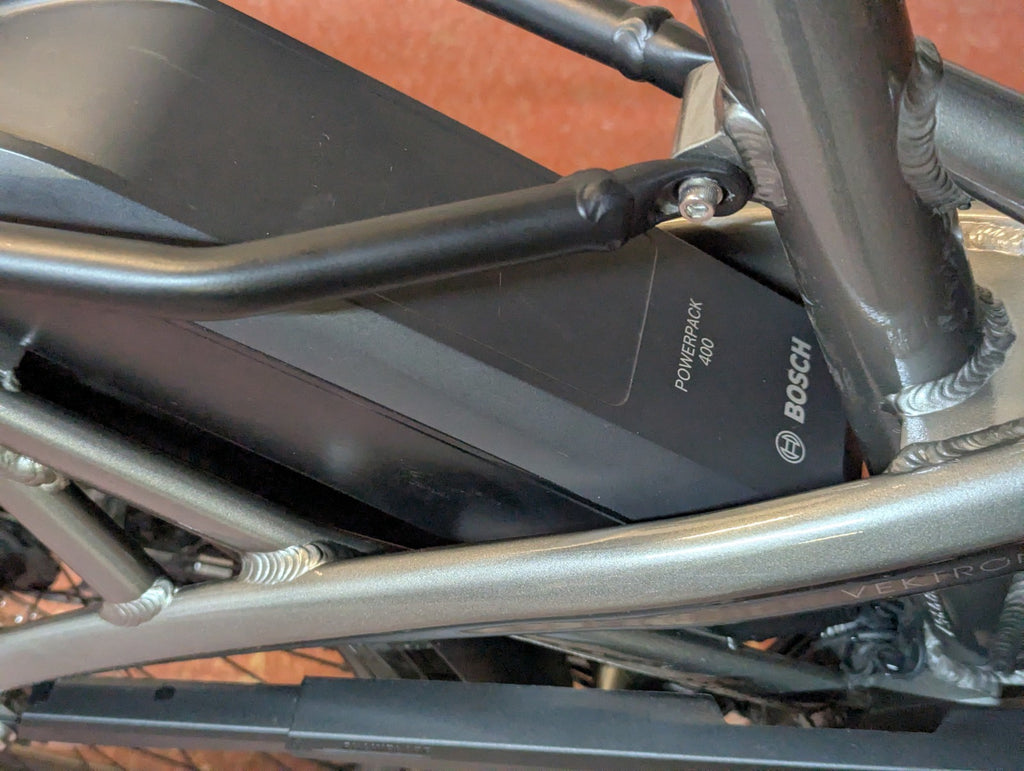 Tern Vektron S10 folding bike. Bosch Performance Line & Shimano Deore 10 gears