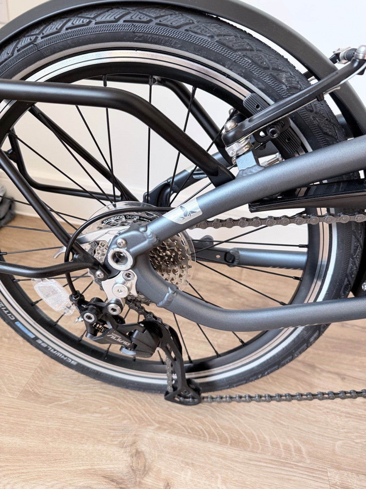 Tern BYB P8 Folding Bike Brand New In Box RRP1200£