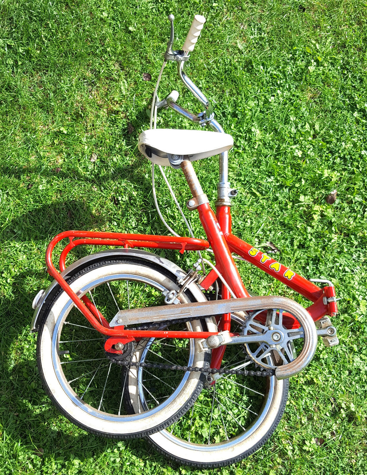 Vintage 'Star' Child's FOLDING Bike / Bicycle. Needs TLC. Please read listing