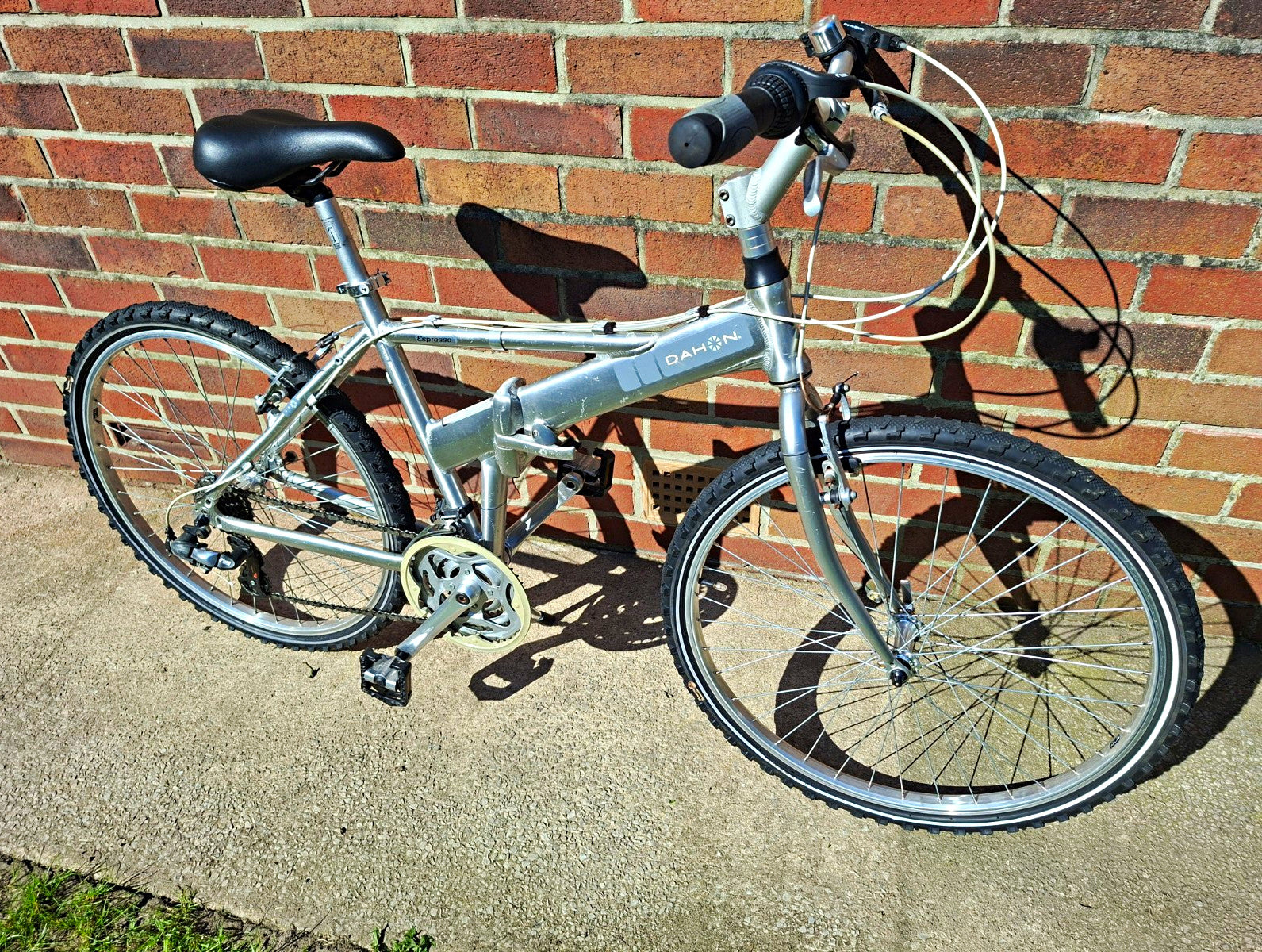 DAHON Espresso Folding Bike 26in Aluminium Derailleur V-Brake Silver