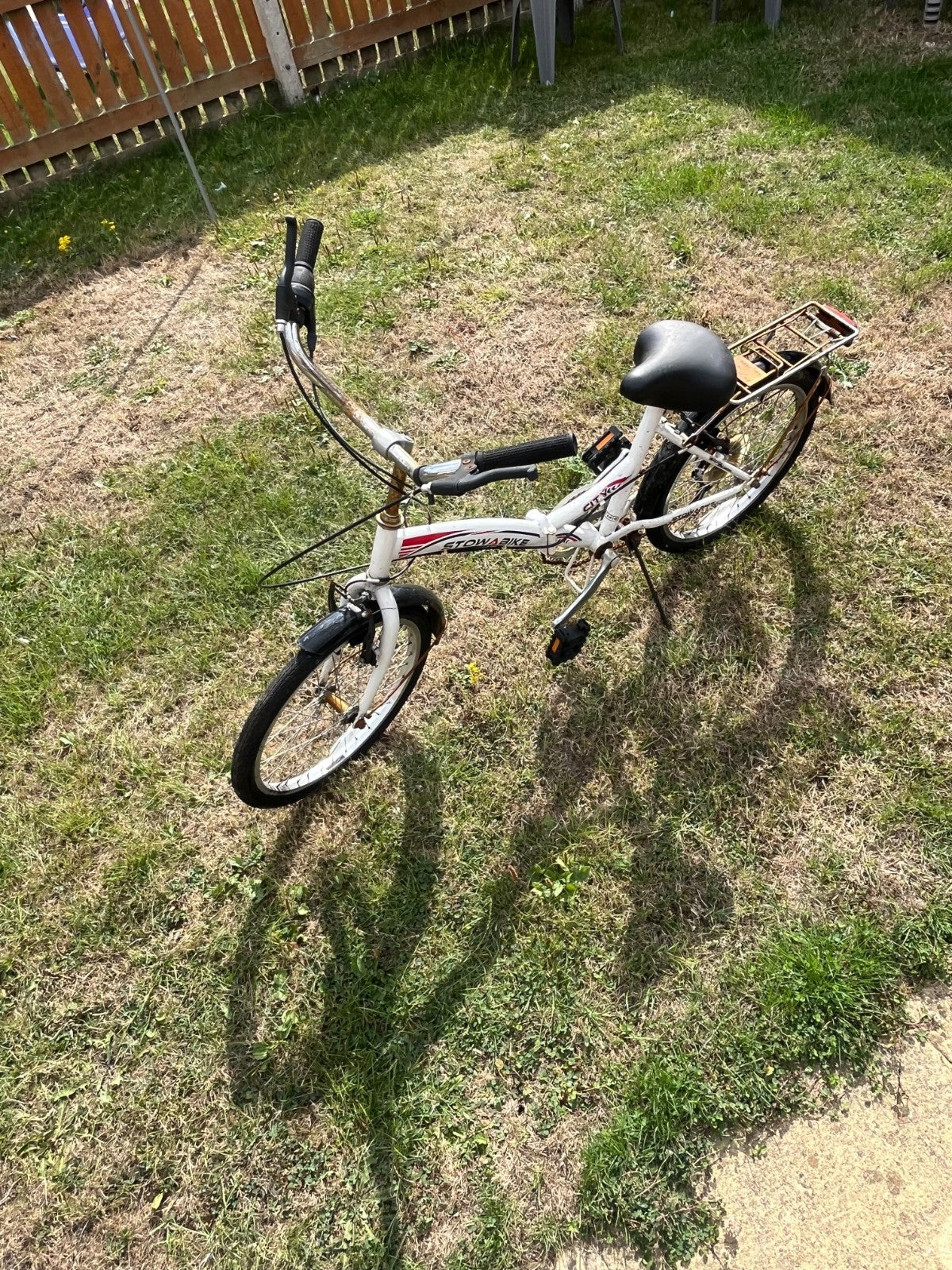Challenge Holborn Kids Folding Bike Black BMX Bar with Mudguards