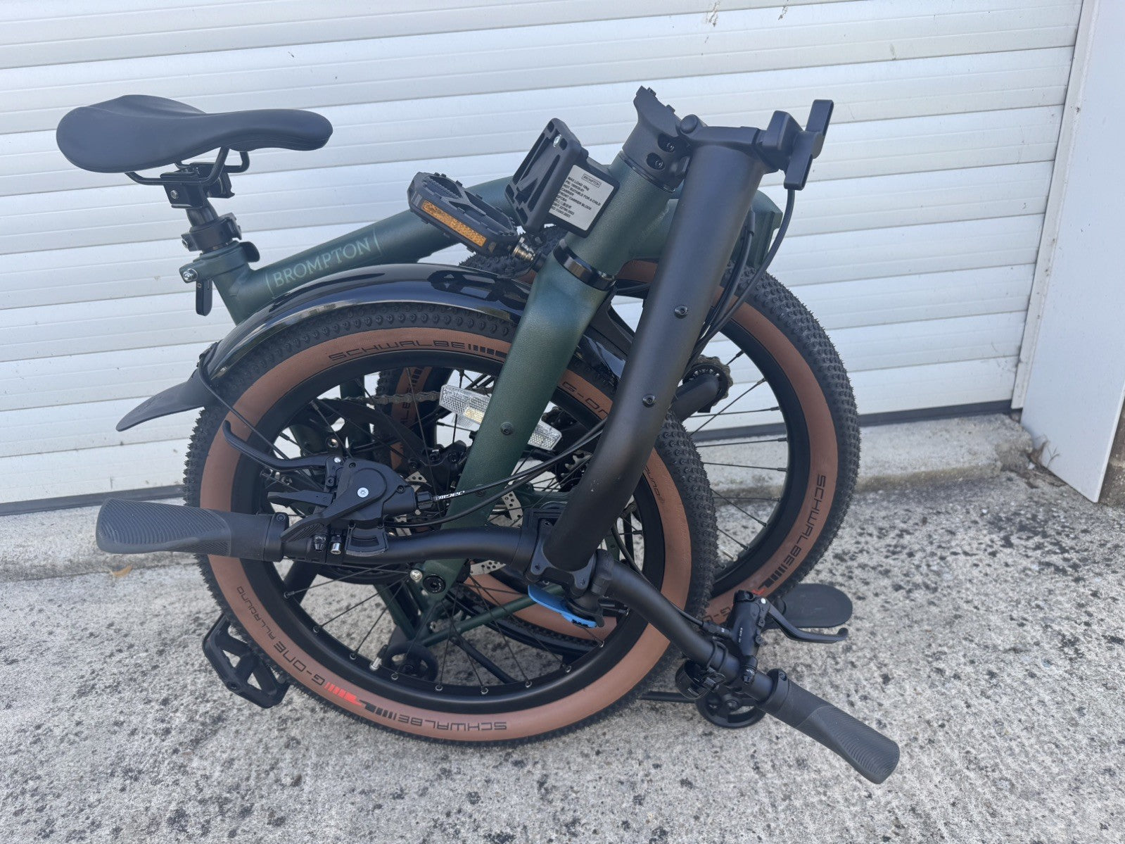 Brompton G Line 8-Speed (Large) 2026, Under 10 Miles, tools, warranty