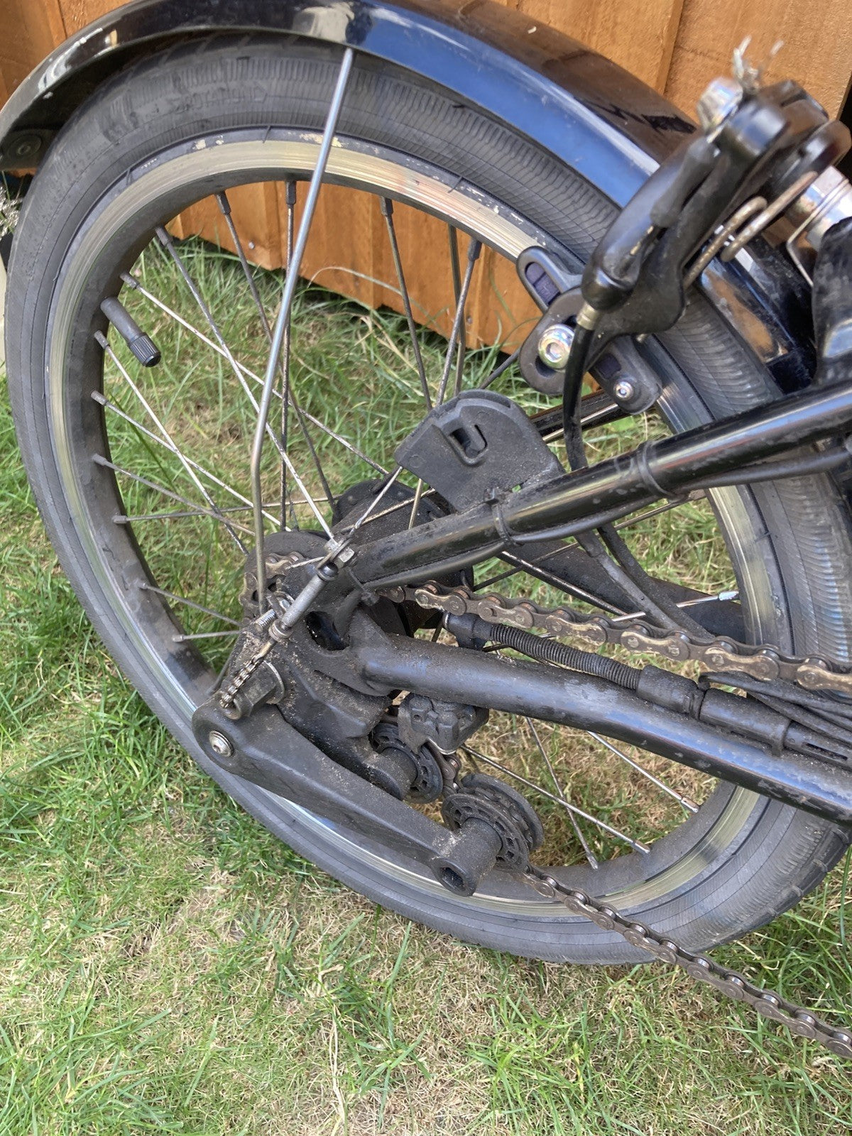 Brompton M6L 6 Speed Mid Folding Bike - Missing Parts/Faulty