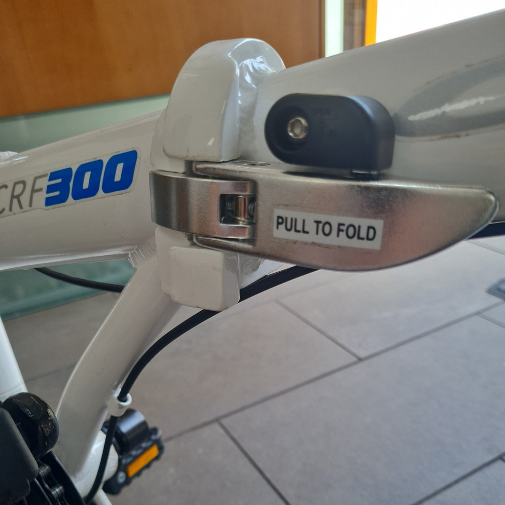 Cross CRF300 Folding Bike 20-inch Unisex White Wheel,pristine Condition