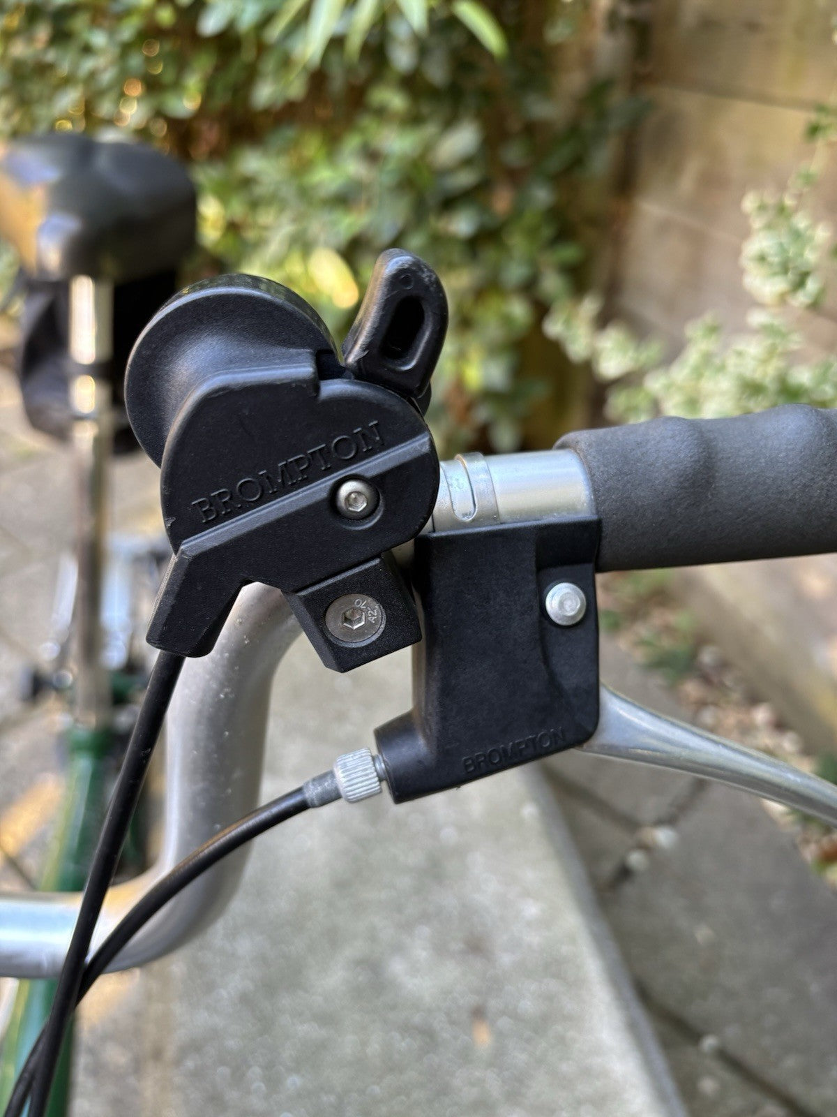 Brompton M6L Folding Bike , 6 Speed, British Racing Green - Used, UK Made