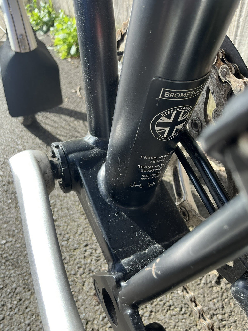 Brompton C-Line Explore 6 Speed Bike Mid (M) - Handlebar - Black