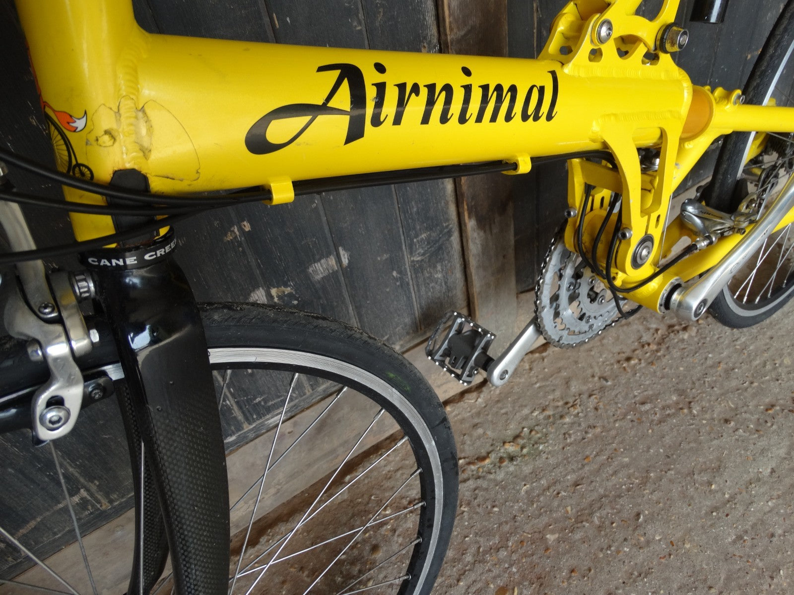 Airnimal Chameleon Folding Bike 24" Wheels medium frame, 27sp updated, new parts