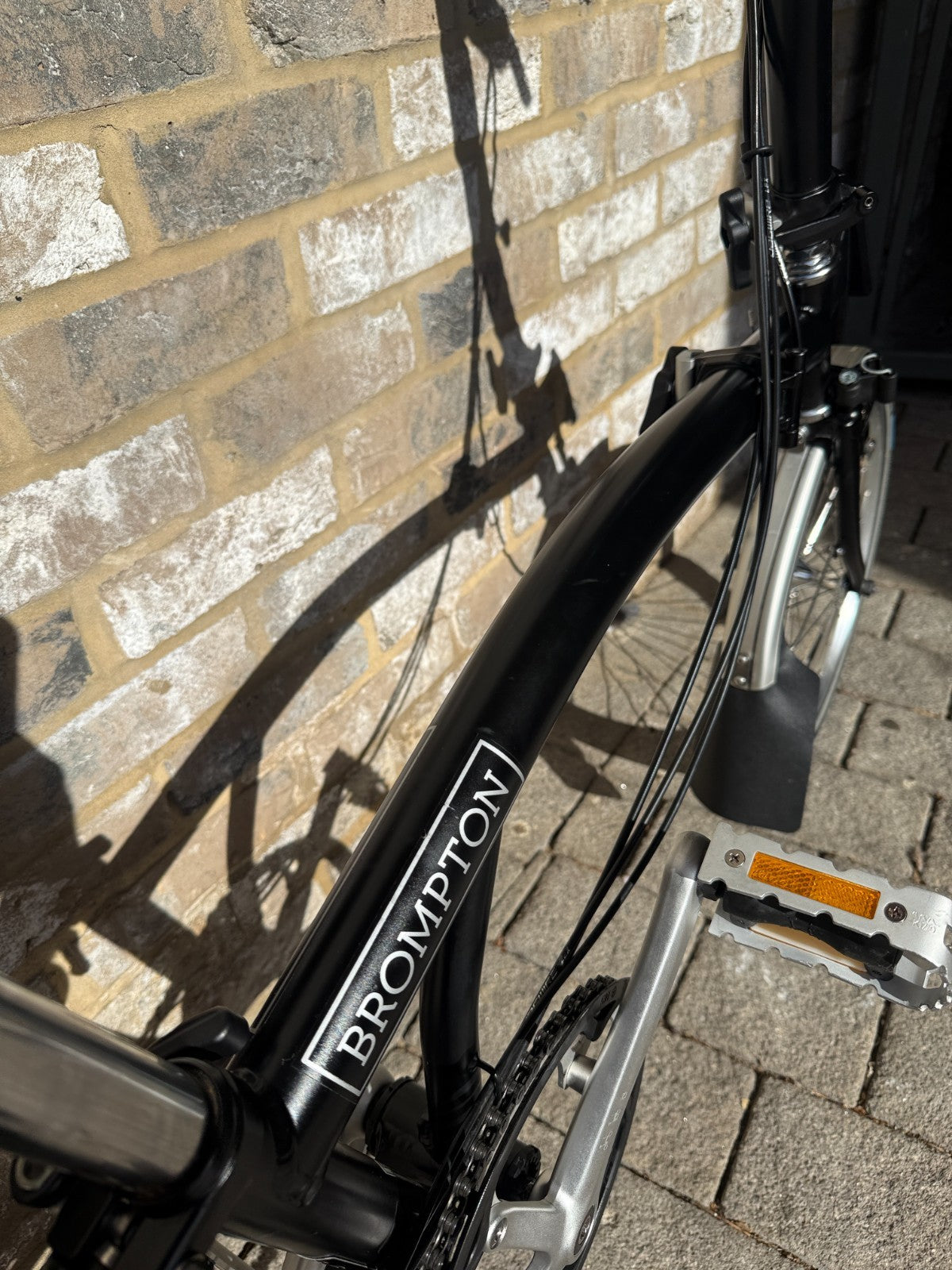 Brompton Black C Line 6 Speed Mid Handlebar - M6L - Worldwide Shipping