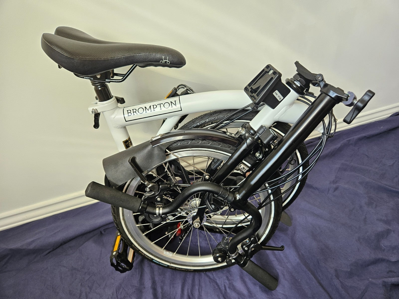 Brompton M6L - 6 Speed - C Line - Mid- White - VGC