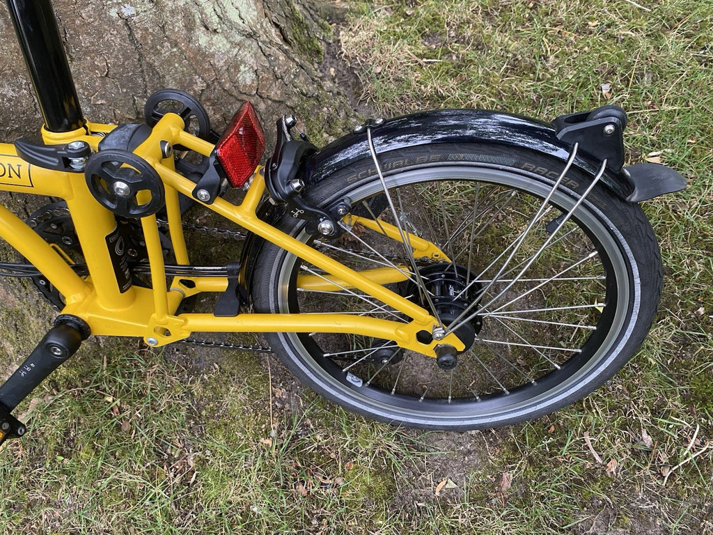 Brompton bike C-line 12-speed 2025 mid bar In bumblebee yellow