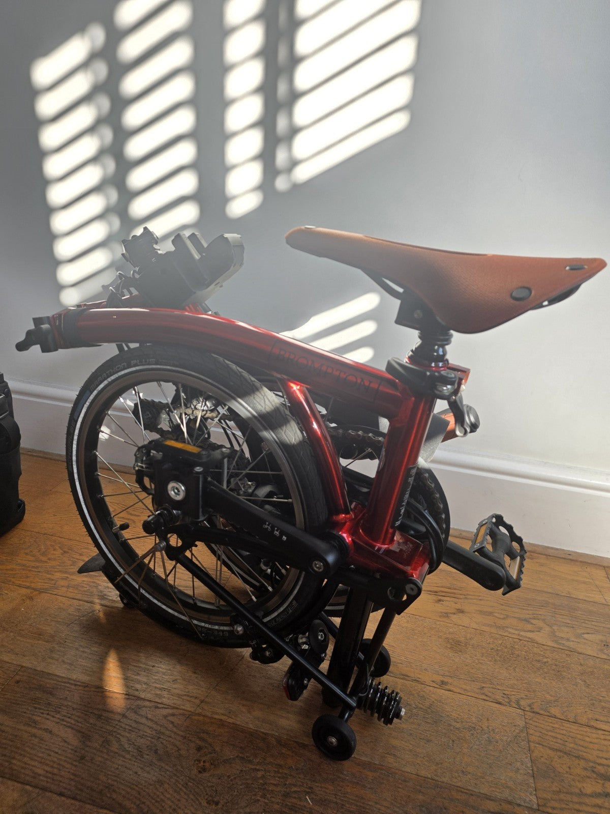 Brompton 2025 C Line Explore Electric Flame Lacquer 6-Speed *with upgrades*