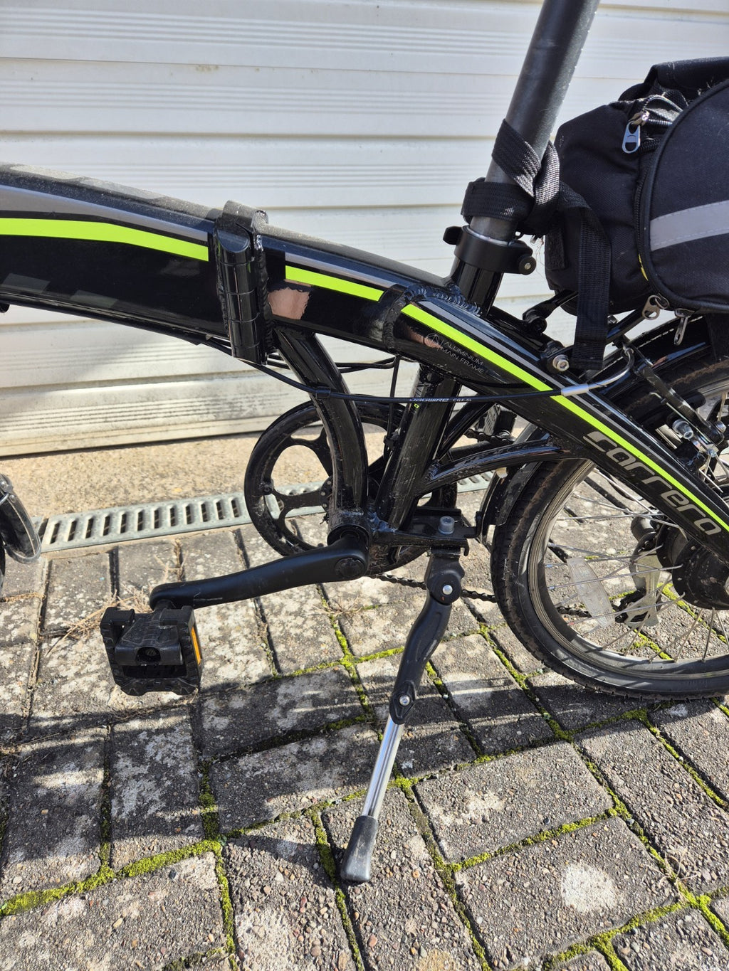 Carrera Crosscity E folding bike , 20'' wheels, black/green