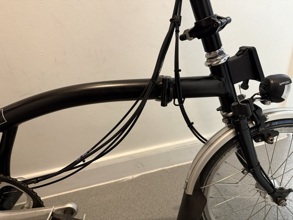 Bromptons 6 Speed 2020 Model with Dynamo Lights Excellent Condition