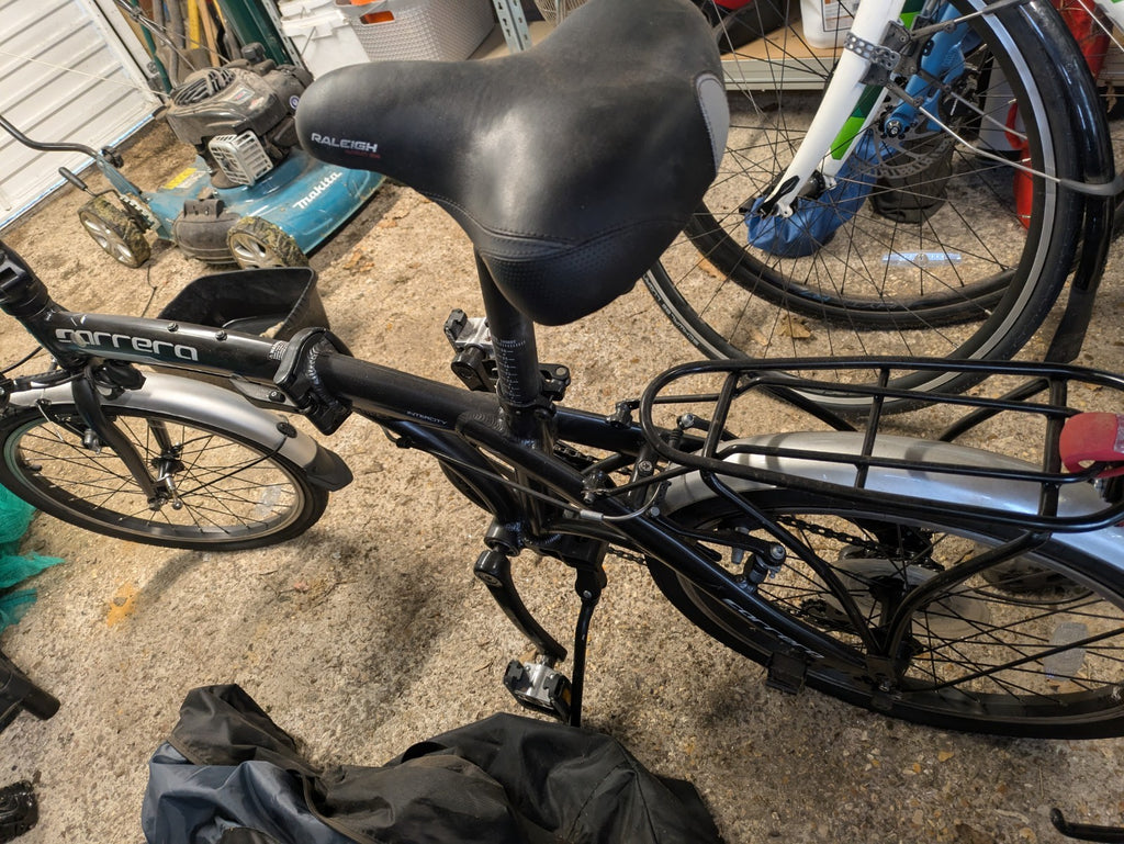 Carrera Intercity Folding Bike 20”wheels 8 Speed Shimano.