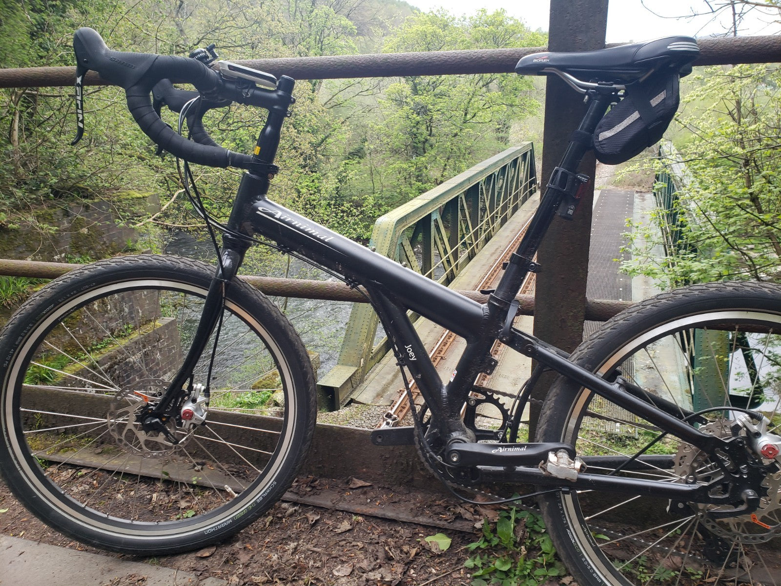 Airnimal Joey,  Very good Condition,  Sram Apex 1 X 11 ,