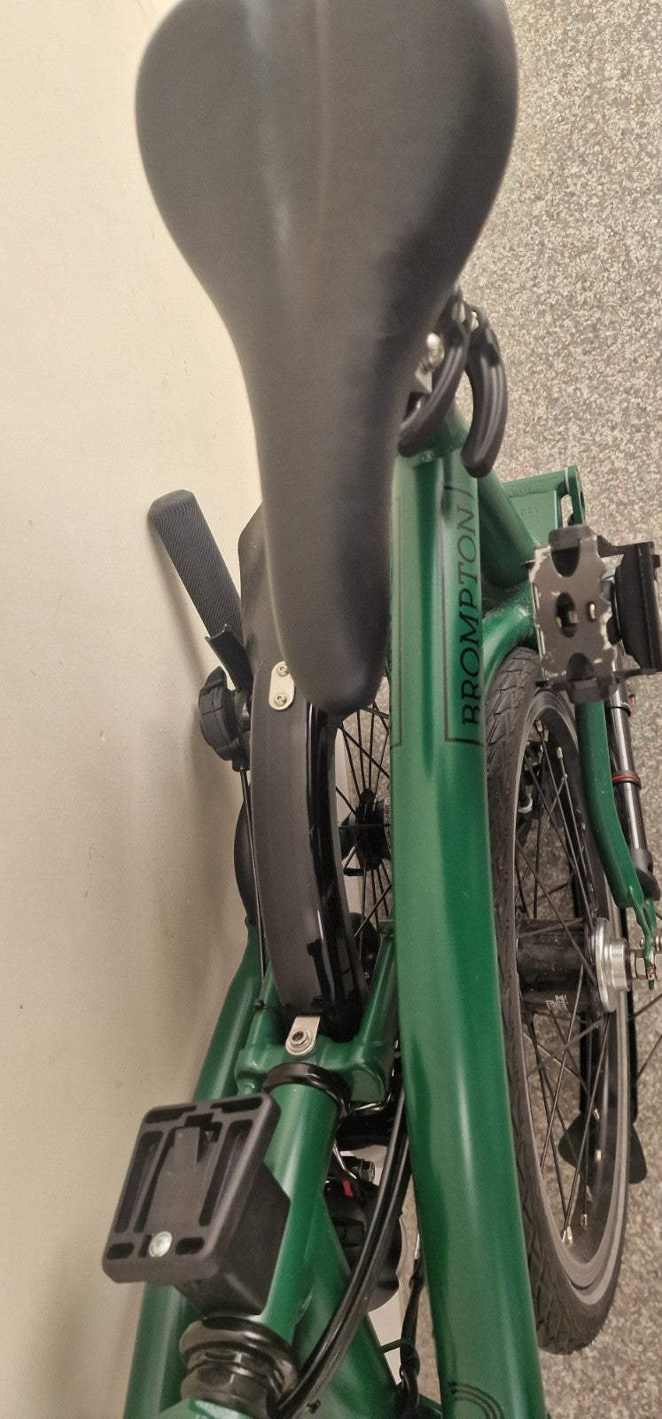 Brompton GREEN C Line 6 Speed fold bike + Free UK & Low Co$t WORLD📦🛩 🌎📫