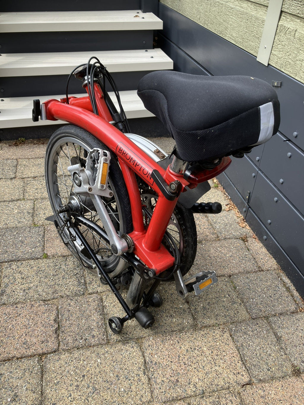 Brompton M6L Folding Bike Red