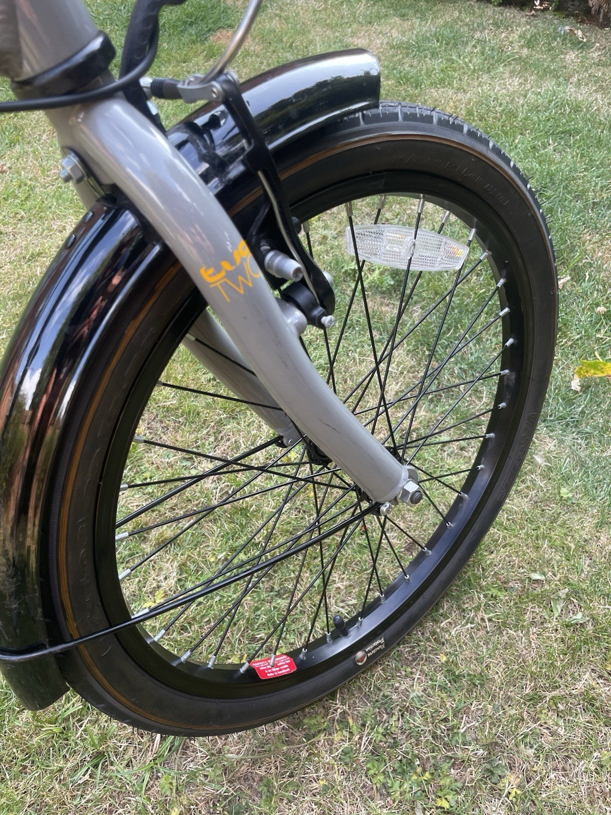 Raleigh Evo 2 Folding Bike 7-Speed Shimano Gears - Grey / Black