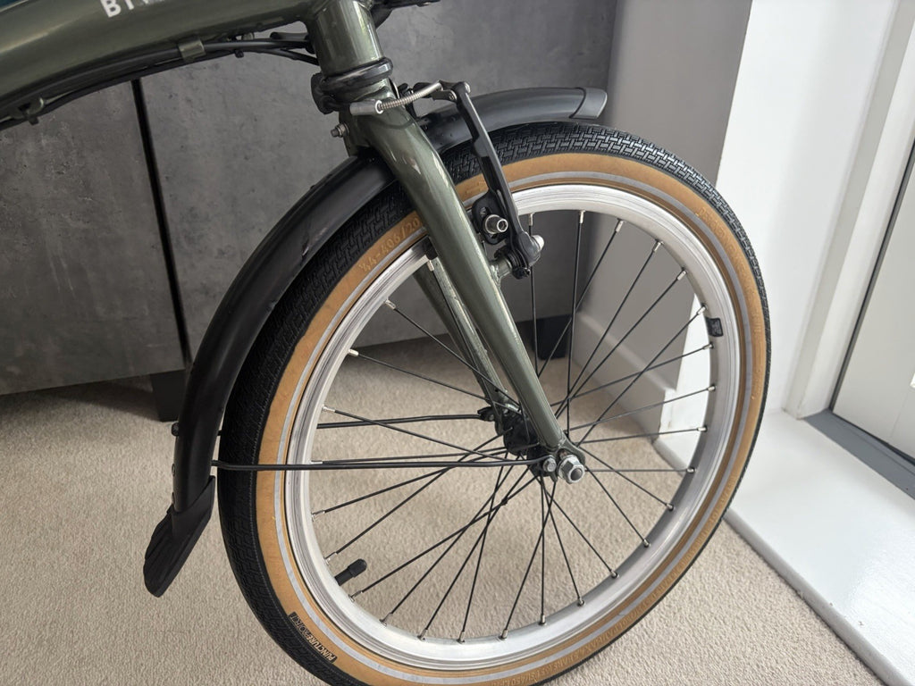 B’TWIN E-FOLD 500-GREEN FOLDING BICYCLE 20" WITH FRONT BAG