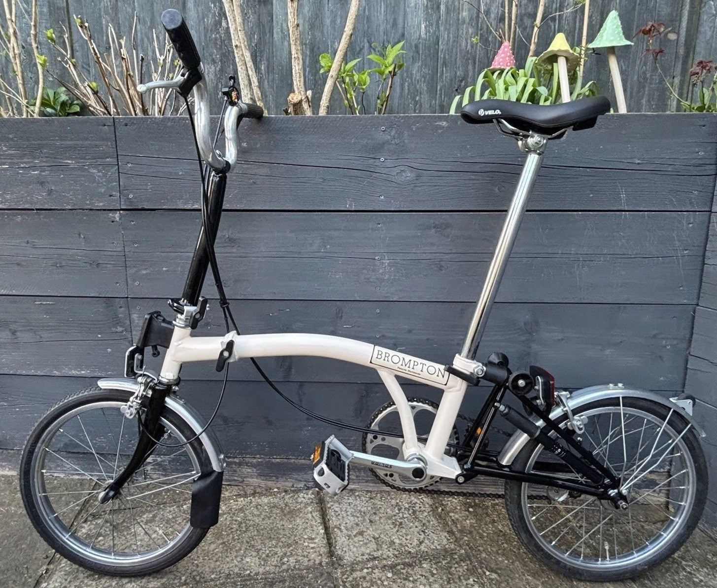 1992 Mk2 Brompton Folding bicycle - Timewarp Collectors Condition Hardly Used
