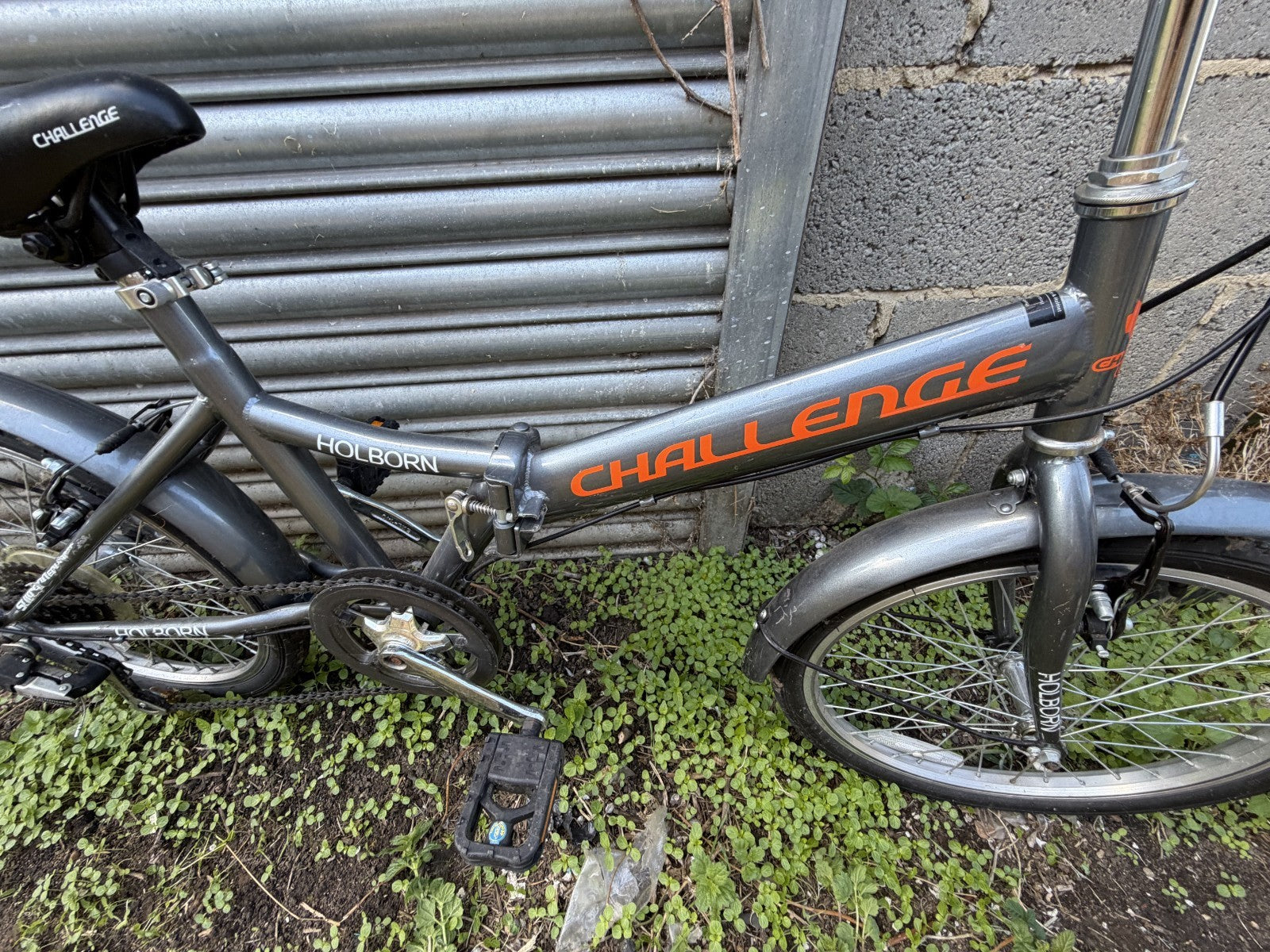 Holborn Challenge 20-inch Wheels Folding Bike Unisex  6 Gears COLLECTION ONLY