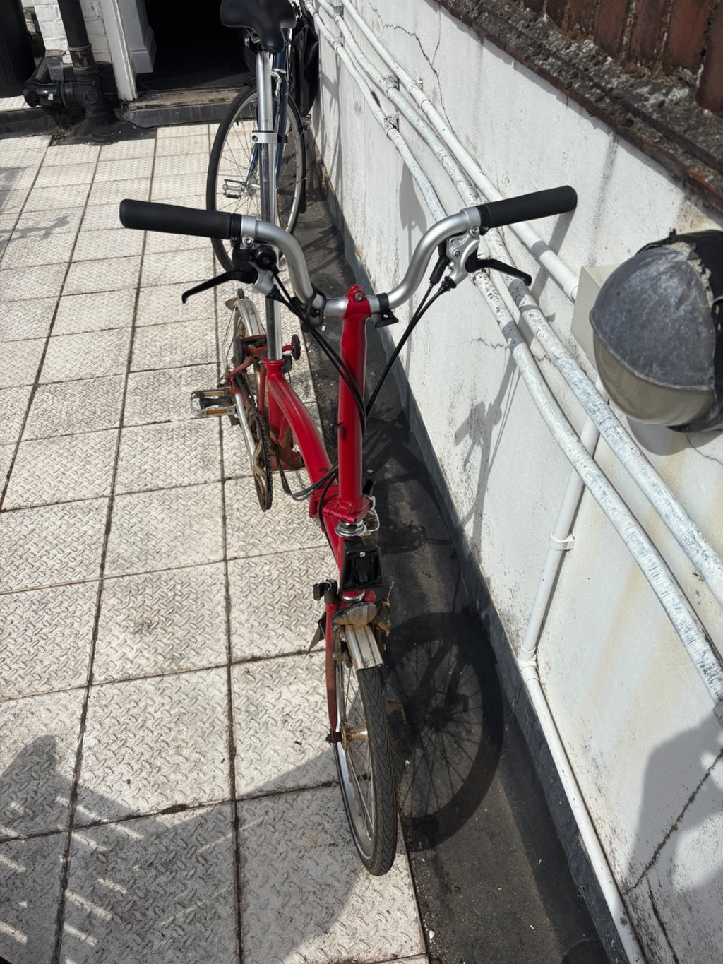 Brompton C Line. Red. Working condition — needs servicing.