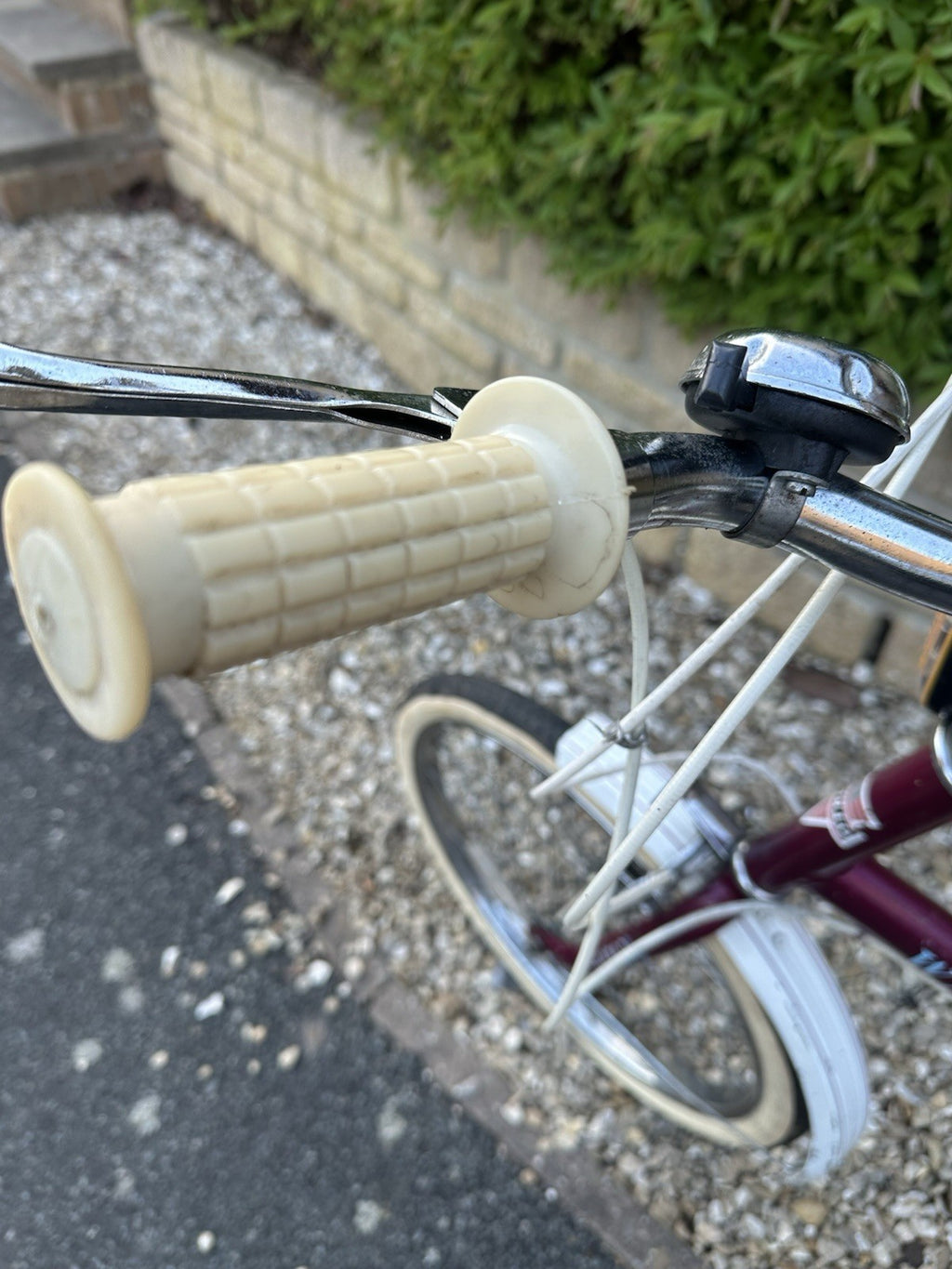 Raleigh Shopper Bike Vintage 80s 20-inch Non-Folding Wheels