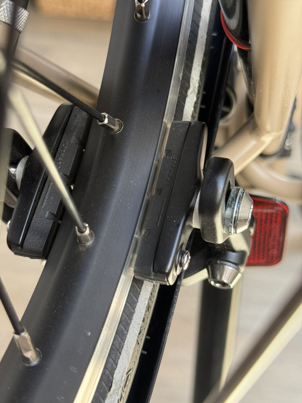Brompton C Line Explore 2024 Folding Bike 6-Speed, Mid-Bar (Colour: Dune Sand)